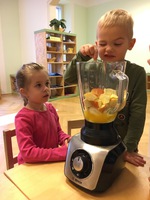 Připravujeme smoothie s dětmi Mateřinka Brno
